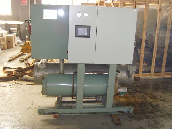 个旧酒店中央空调不停机清洗方法介绍